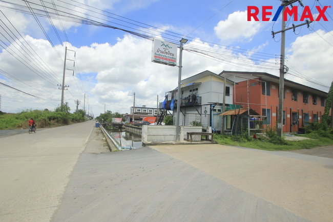 ขายกิจการหอพักอพาร์ทเม้นท์ 18ห้อง ที่ดิน 200ตารางวา ผู้เช่าเต็ม เลียบคลองสี่วาพาสวัสดิ์ ใกล้ศูนย์ดูแลผู้สูงอายุโรงพยาบาลศิริราช โรงเรียนวัดบางปิ้ง ถนนเศรษฐกิจ1 คุ้มค่าน่าลงทุน