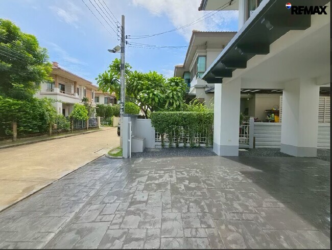 ขายบ้านเดี่ยว บุราสิริ ราชพฤกษ์–แจ้งวัฒนะ รีโนเวทใหม่ พร้อมอยู่ 5.39 ล้านบาท