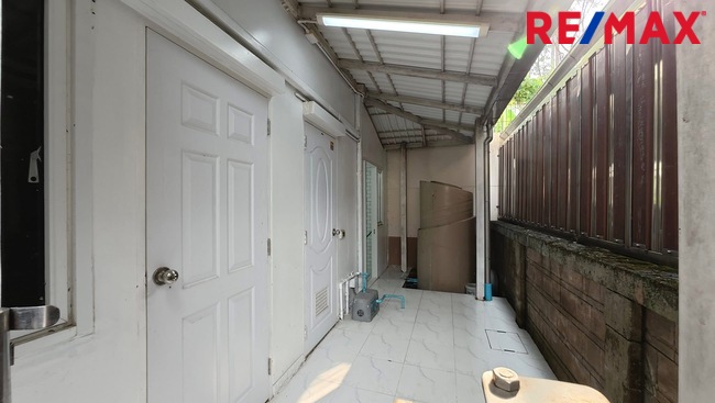 ขายบ้านเดี่ยว หมู่บ้านแกรนด์ คาซ่า ตากสินพระราม2 ซอย28 บ้านหรูจอมทองบางมด Casa Grand Taksin-Rama2