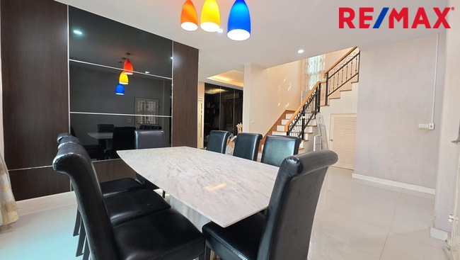 ขายบ้านเดี่ยว หมู่บ้านแกรนด์ คาซ่า ตากสินพระราม2 ซอย28 บ้านหรูจอมทองบางมด Casa Grand Taksin-Rama2