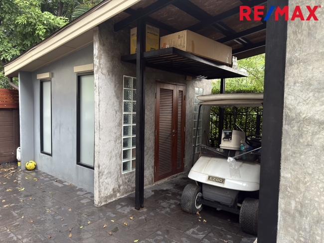 ขายบ้านเดี่ยว หมู่บ้าน เศรษฐสิริ ราชพฤกษ์-จรัญ 187 วา หลังมุม พร้อมเรือนรับรอง