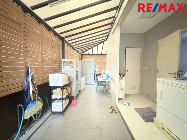 ขายบ้านเดี่ยว หมู่บ้าน เศรษฐสิริ ราชพฤกษ์-จรัญ 187 วา หลังมุม พร้อมเรือนรับรอง