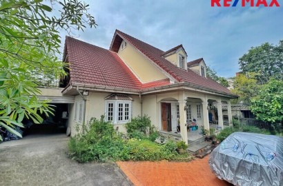 ขายบ้านเดี่ยว วิภาวดีรังสิต 64 – แจ้งวัฒนะ 1 | 129 ตร.วา | 300 ตร.ม. | 5 ห้องนอน 5 ห้องน้ำ | ราคาพิเศษ 14.5 ล้านบาท เหมาะอยู่อาศัยและทำโฮมออฟฟิศ ทำเลใกล้ดอนเมือง–หลักสี่–ศูนย์ราชการแจ้งวัฒนะ