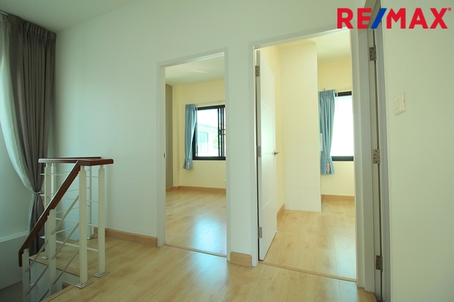 ขายบ้านเดี่ยว ลัดดารมย์ อิลิแกนซ์ วงแหวน สาทร มีห้องนอนชั้น1 ตกแต่งสวย 80 ตร.ว