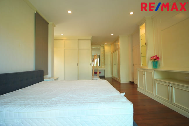 ขายบ้านเดี่ยว ลัดดารมย์ อิลิแกนซ์ วงแหวน สาทร มีห้องนอนชั้น1 ตกแต่งสวย 80 ตร.ว