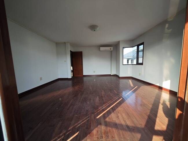 บ้านเดี่ยวใกล้ศูนย์ราชการนนทบุรี 53 ตร.ว. ราคาโดนใจ