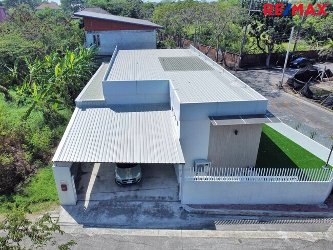 ขายบ้านชั้นเดียวสไตล์ Penthouse หมู่บ้าน ชัยพฤกษ์ วัดลาดปลาดุก วงแหวน–รัตนาธิเบศร์