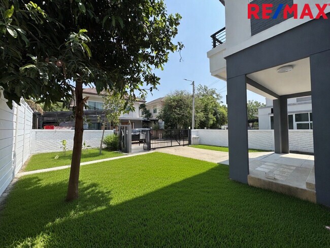 ขายบ้านเดี่ยว The Plant ราชพฤกษ์ หลังริม 66 ตร.วา | ราคาถูกที่สุดในโครงการ | ใกล้วงเวียนพระราม 5โครงการติดถนนใหญ่