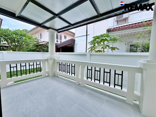 ขายบ้านเดี่ยว Perfect Place รัตนาธิเบศร์–ไทรม้า บ้านเดี่ยวทำเลดี หน้าบ้านไม่ชนใคร ราคาถูกที่สุดในโครงการ ถนนรัตนาธิเบศร์ ใกล้รถไฟฟ้าสายสีม่วง