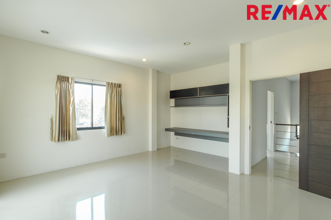 ขายบ้านเดี่ยว วิเศษสุขนคร พระรามสอง หลังริม มีสระว่ายน้ำ