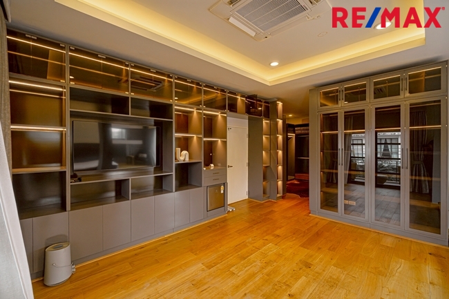 ขายบ้านหรูสุขสวัสดิ์39 THE CITY สาทร-สุขสวัสดิ์ (หลังมุม) แต่งสวย ขายขาดทุน