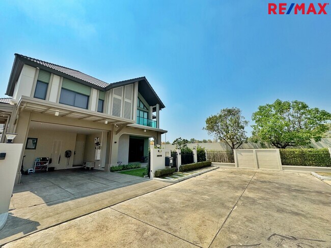 ขายบ้านเดี่ยวหลังริม บางกอกบูเลอวาร์ด เวสต์เกต | 83 ตร.ว. บิ้วท์อินทั้งหลัง ราคาพิเศษ 11.99 ล้าน