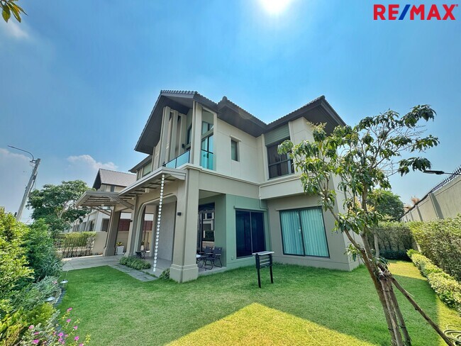 ขายบ้านเดี่ยวหลังริม บางกอกบูเลอวาร์ด เวสต์เกต | 83 ตร.ว. บิ้วท์อินทั้งหลัง ราคาพิเศษ 11.99 ล้าน