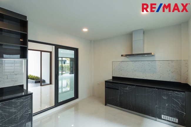 บ้านเดี่ยว THE CITY กัลปพฤกษ์ ติดถนนกัลปพฤกษ์ บ้านใหม่ รุ่นใหญ่ที่สุด