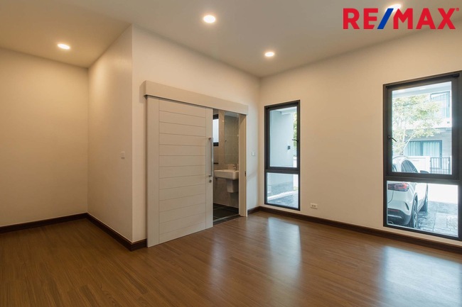 บ้านเดี่ยว THE CITY กัลปพฤกษ์ ติดถนนกัลปพฤกษ์ บ้านใหม่ รุ่นใหญ่ที่สุด