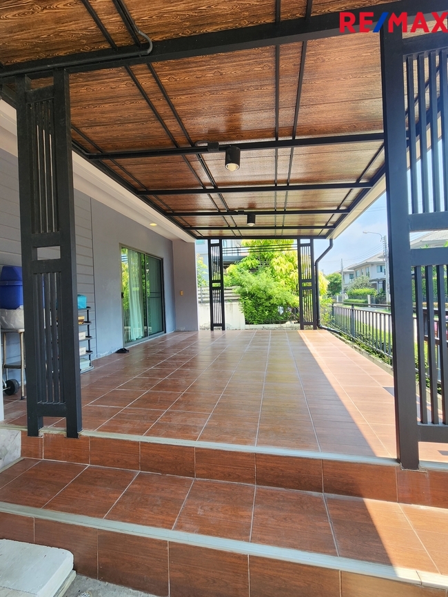 บ้านเดี่ยว 50 ตร.วา เพฟ ประชาอุทิศ 90 - Pave Prachauthit 90