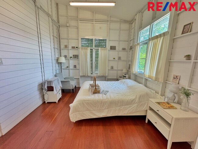 ขาย/เช่า บ้านเดี่ยวสไตล์ Minimal Double Volume 115 ตร.ว. เรวดี 29 นนทบุรี ใกล้รถไฟฟ้าสายสีม่วงและทางด่วน