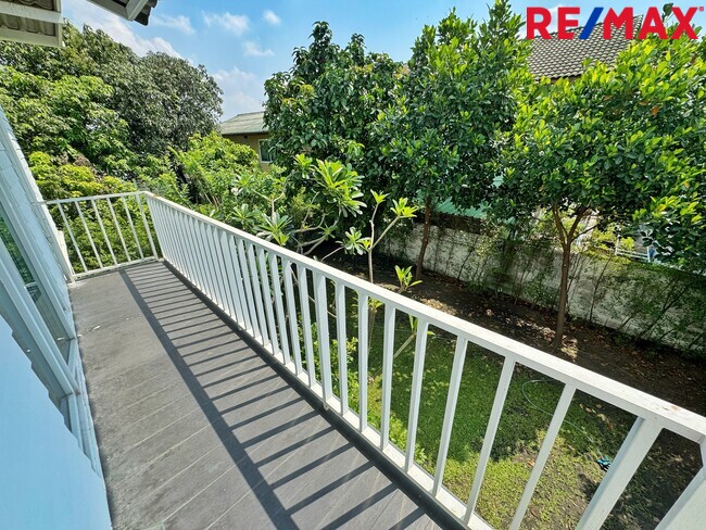 ขาย/เช่า บ้านเดี่ยวสไตล์ Minimal Double Volume 115 ตร.ว. เรวดี 29 นนทบุรี ใกล้รถไฟฟ้าสายสีม่วงและทางด่วน