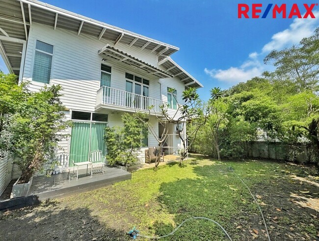 ขาย/เช่า บ้านเดี่ยวสไตล์ Minimal Double Volume 115 ตร.ว. เรวดี 29 นนทบุรี ใกล้รถไฟฟ้าสายสีม่วงและทางด่วน