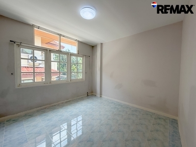 โฮมเพลสรามคำแหง140 (Home Place Ramkhamhaeng) บ้านเดี่ยว 2 ชั้น พื้นที่ 70 ตารางวา โรงเรียนนานาชาติAscot ใกล้รถไฟฟ้าสายสีส้ม สถานีน้อมเกล้า