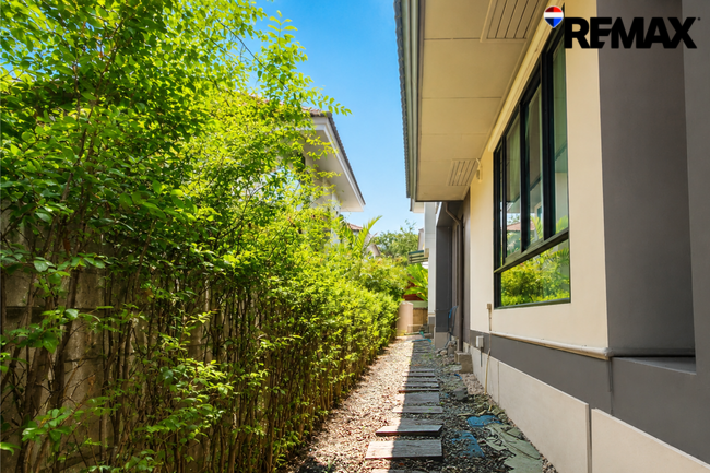 ขายบ้านเดี่ยว ฮาบิเทีย พาร์ค เทียนทะเล 28 หลังมุม 112.2 ตร.ว. มีเรือนรับรอง บ้านสวยปรับปรุงใหม่ พร้อมอยู่