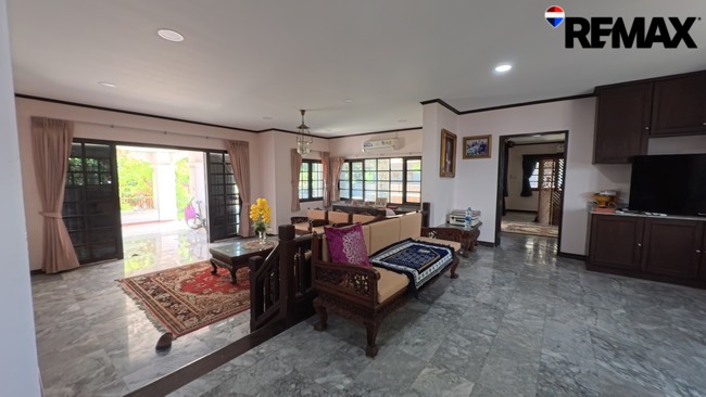 บ้านเดี่ยวลดาวัลย์ ปิ่นเกล้า-พุทธมณฑลสาย 3 ที่ดิน 281 ตารางวา พื้นที่มากถึง 535 ตารางเมตร เพียง 17.7 ล้าน "บ้านหลังใหญ่ที่ใช่ — หายากแล้วในราคานี้"