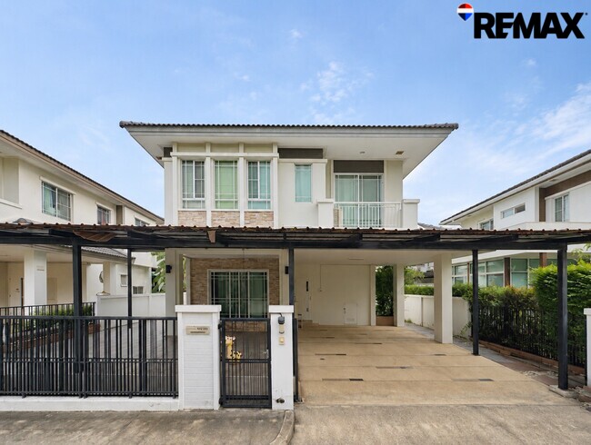ขายบ้านเดี่ยว มัณฑนา แจ้งวัฒนะ-ราชพฤกษ์ หลังสวยพร้อมอยู่ ราคาถูกที่สุดในโครงการ