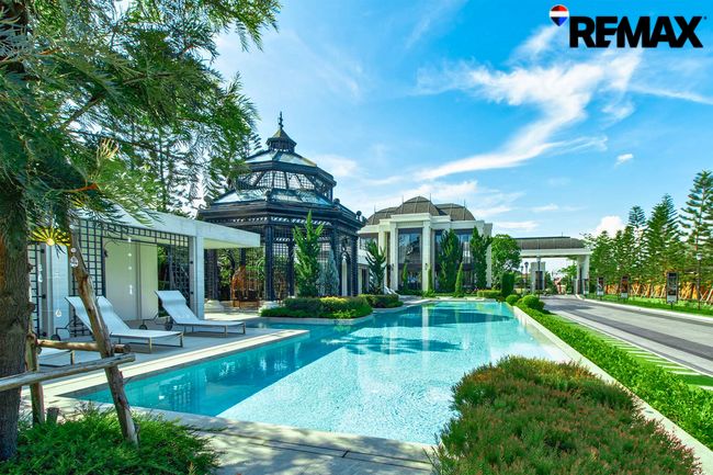 ขายบ้าน Grand Bangkok Boulevard ราชพฤกษ์ ปิ่นเกล้า หลังริม 126 ตารางวา ราคาถูกสุดในโครงการ