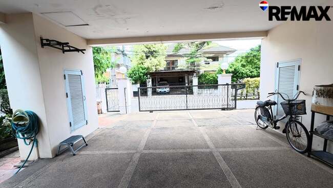 ขายบ้านเดี่ยวหลังใหญ่โซนบางแคหมู่บ้าน บ้านเลิศสิริเพชรเกษม88 กาญจนาภิเษก7