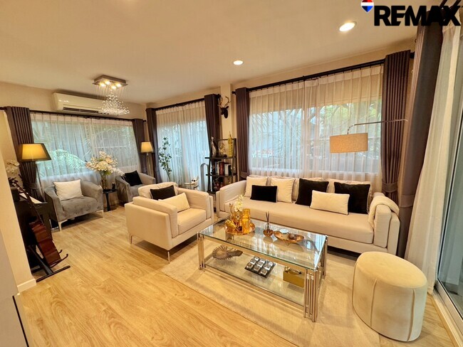 ขายบ้านเดี่ยว Casa Presto ราชพฤกษ์–แจ้งวัฒนะ บ้านสวยพร้อมอยู่ Built-in ทั้งหลัง ราคาถูกที่สุดในโครงการ
