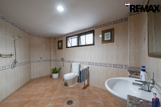 "บ้าน" แบบ Sky Terrace บนเส้น เจริญรัถ ใกล้ Icon Siam!! , 50 ตร.วา, 493 ตร.ม
