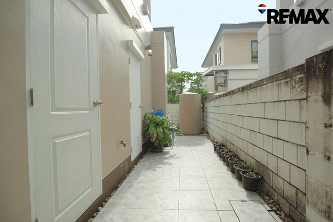 บ้านเดี่ยว Centro อ่อนนุช–สุวรรณภูมิ LUMINANCE 256 ตร.ม. บ้านหลังรองมุม พร้อมอยู่ ใกล้สนามบินสุวรรณภูมิ