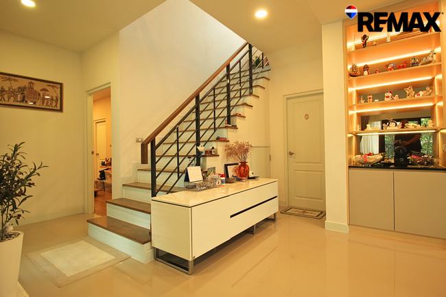 บ้านเดี่ยว Centro อ่อนนุช–สุวรรณภูมิ LUMINANCE 256 ตร.ม. บ้านหลังรองมุม พร้อมอยู่ ใกล้สนามบินสุวรรณภูมิ