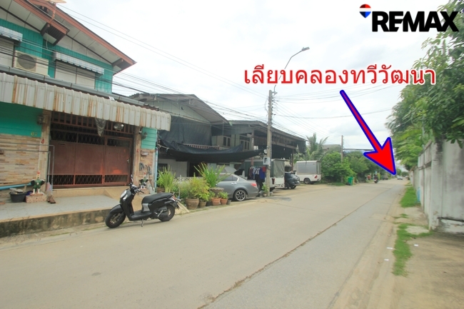 บ้านเดี่ยวเพชรเกษมพุทธมณฑลสาย3ซอย2 บ้านนอกโครงการไม่มีค่าส่วนกลาง ริมถนนเมนค้าขายทำธุรกิจได้ หลังบิ๊กซีโฮมโปรเพชรเกษม การเดินทางสะดวกใกล้มหาลัยเอเชียอาคเนย์ โรงพยาบาลวิชัยเวช