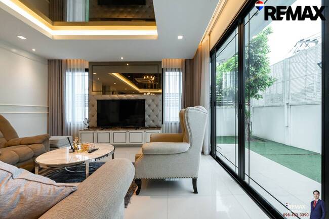 The Pavilla (Private Residences) Bangbon 3 : เดอะ พาวิลลา (ไพรเวท เรสซิเดนซ์) บางบอน 3