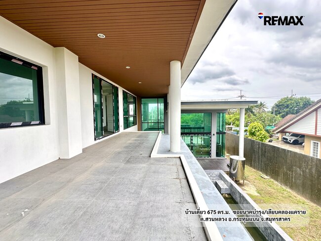 บ้านเดี่ยว 3 ชั้น 675 ตร.ม. สวนหลวง กระทุ่มแบน | สร้างเสร็จแล้ว พร้อมสระว่ายน้ำ บนที่ดิน 200 ตร.ว. | 16.5 ล้านบาท