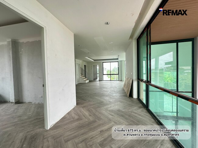 บ้านเดี่ยว 3 ชั้น 675 ตร.ม. สวนหลวง กระทุ่มแบน | สร้างเสร็จแล้ว พร้อมสระว่ายน้ำ บนที่ดิน 200 ตร.ว. | 16.5 ล้านบาท