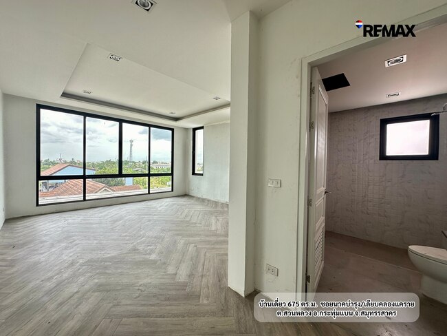 บ้านเดี่ยว 3 ชั้น 675 ตร.ม. สวนหลวง กระทุ่มแบน | สร้างเสร็จแล้ว พร้อมสระว่ายน้ำ บนที่ดิน 200 ตร.ว. | 16.5 ล้านบาท
