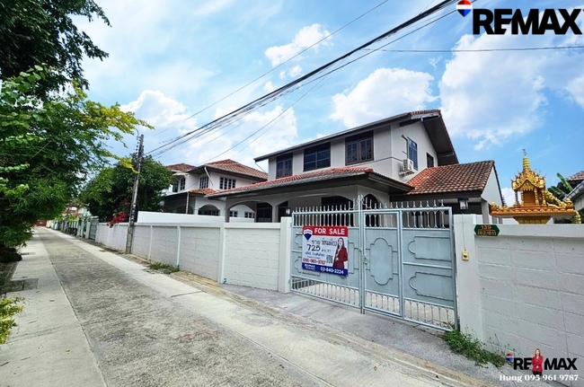 ขาย บ้านสวนผัก ซอย 11 (เข้าซอย500ม.) 72.5 ตร.วา ทำเลศักยภาพ ใกล้ Central Westville ราชพฤกษ์ เพียง 15 นาที ปรับปรุงใหม่ ก.ย. 69 สภาพดี พร้อมเข้าอยู่ ขาย 6 ล้านบาทเท่านั้น