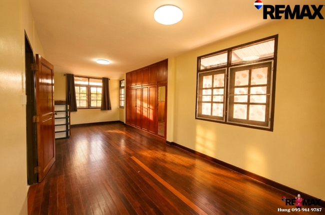 ขาย บ้านสวนผัก ซอย 11 (เข้าซอย500ม.) 72.5 ตร.วา ทำเลศักยภาพ ใกล้ Central Westville ราชพฤกษ์ เพียง 15 นาที ปรับปรุงใหม่ ก.ย. 69 สภาพดี พร้อมเข้าอยู่ ขาย 6 ล้านบาทเท่านั้น