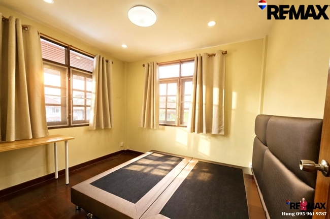 ขาย บ้านสวนผัก ซอย 11 (เข้าซอย500ม.) 72.5 ตร.วา ทำเลศักยภาพ ใกล้ Central Westville ราชพฤกษ์ เพียง 15 นาที ปรับปรุงใหม่ ก.ย. 69 สภาพดี พร้อมเข้าอยู่ ขาย 6 ล้านบาทเท่านั้น