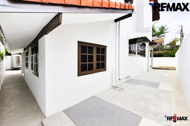 ขาย บ้านสวนผัก ซอย 11 (เข้าซอย500ม.) 72.5 ตร.วา ทำเลศักยภาพ ใกล้ Central Westville ราชพฤกษ์ เพียง 15 นาที ปรับปรุงใหม่ ก.ย. 69 สภาพดี พร้อมเข้าอยู่ ขาย 6 ล้านบาทเท่านั้น