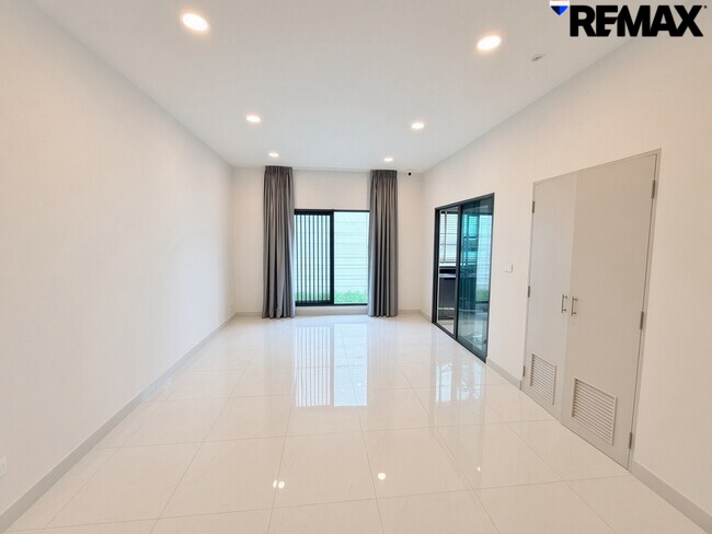 ขายบ้านเดี่ยว THE CITY ติวานนท์–งามวงศ์วาน เฟส 1 บ้านหรูแบบ KAIRA 285 ตร.ม. ที่ดิน 69.7 ตร.ว. ราคา 15.9 ล้านบาท
