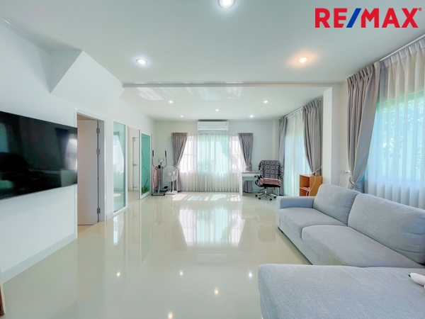 ศุภาลัย วิลล์ รามอินทรา 117 บ้านหลังริม พื้นที่ 48.1 ตารางวา พร้อมพื้นที่สีเขียวรอบบ้าน