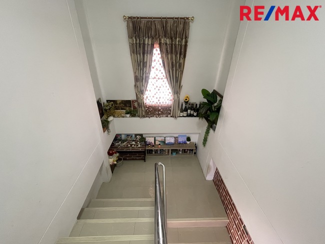 ขายบ้านเทพารักษ์ หมู่บ้านเฟื่องฟ้า 14 หลังมุม ติดถนนเมนโครงการ ซอยมังกร–นาคดี บางพลี แพรกษา สมุทรปราการ