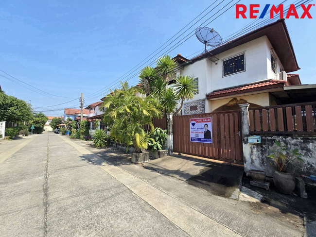 ขายบ้านแฝด หมู่บ้านทวีทอง 3 เพชรเกษม 69 เลียบคลองภาษีเจริญฝั่งเหนือ