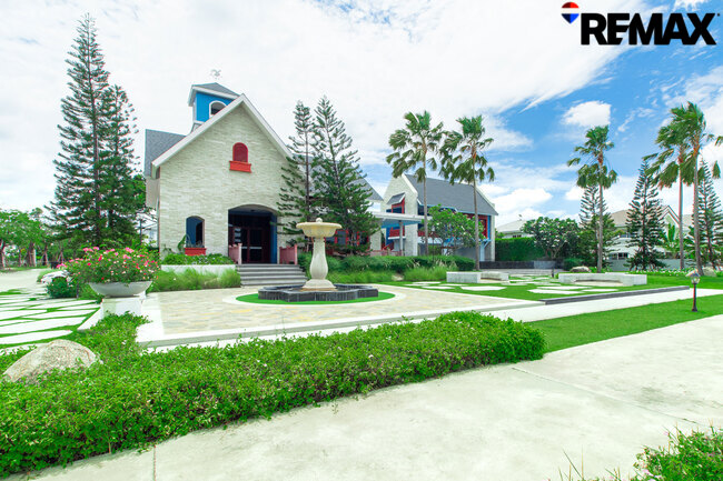 ขายบ้านแฝด วิลลาจจิโอ ปิ่นเกล้า-ศาลายา ถนนศาลาธรรมสพน์-พุทธมณฑล จากแลนด์แอนด์เฮ้าส์ บ้านหลังริม มีพื้นที่ สภาพดี