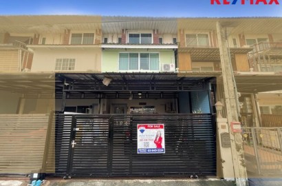 ขายทาวน์เฮาส์เฉลิมพระเกียรติ ร.9 หมู่บ้านศุภาลัย สวนหลวง เขตประเวศใกล้ศรีนครินทร์–เฉลิมพระเกียรติ ร.9 ประเวศ อ่อนนุช หมู่บ้านติดโรงเรียนCharter International School