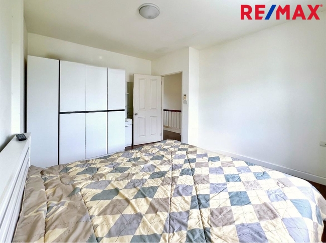 ขายทาวน์โฮม 3 ชั้น โครงการ Town Avenue พระราม 9 (กรุงเทพกรีฑา ซอย 7) ใกล้โรงเรียนนานาชาติเวลลิงตัน และ โรงเรียนนานาชาติไบรท์ตัน คอลเลจ