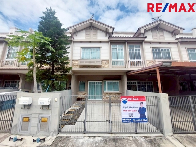 ขายทาวน์โฮม Villaggio เพชรเกษม–สาย 4 ทาวน์โฮมสไตล์อิตาลี ทำเลดี ใกล้เมือง ราคาดีมาก!